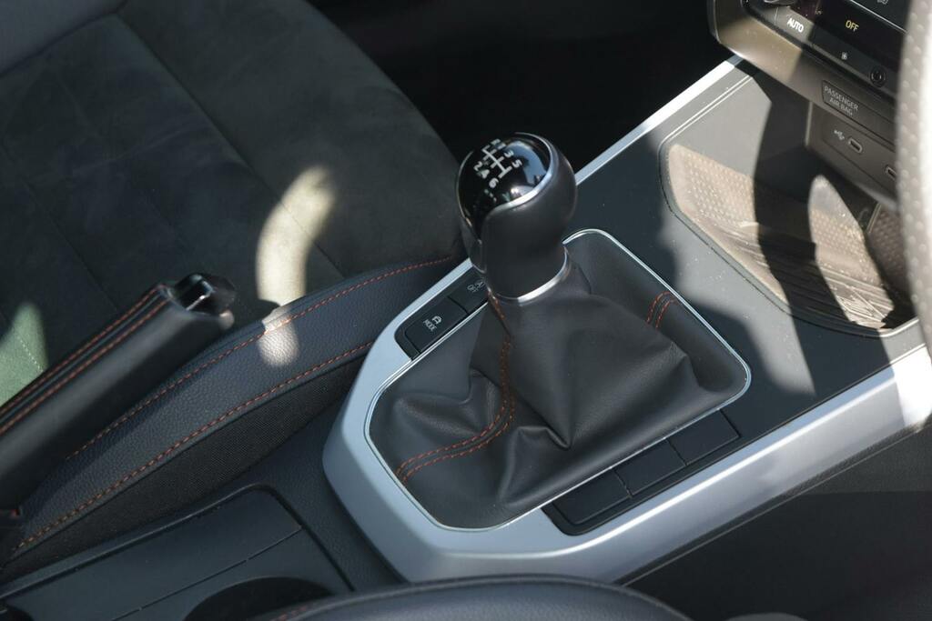 Seat Arona 1.5 Tsi 150 Fr Dsg White #43