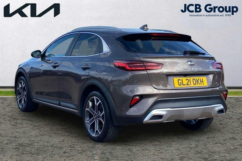 Kia Xceed 1.5 T Gdi 3 Suv Brown #3
