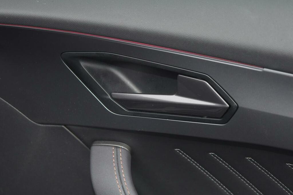 Cupra Formentor V2 Tsi 150Ps 7 Speed Dsg Suv Black #24