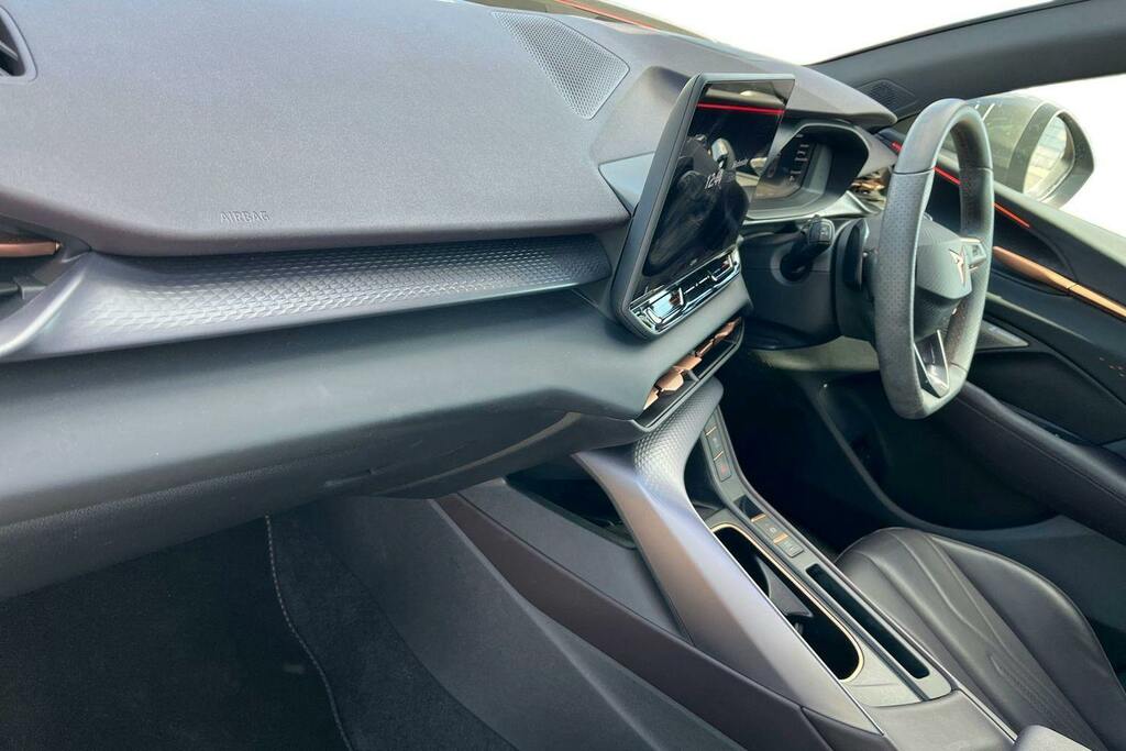Cupra Terramar 1.5 Ehybrid 25.8Kwh Vz2 Suv Plug In Hyb Silver #2
