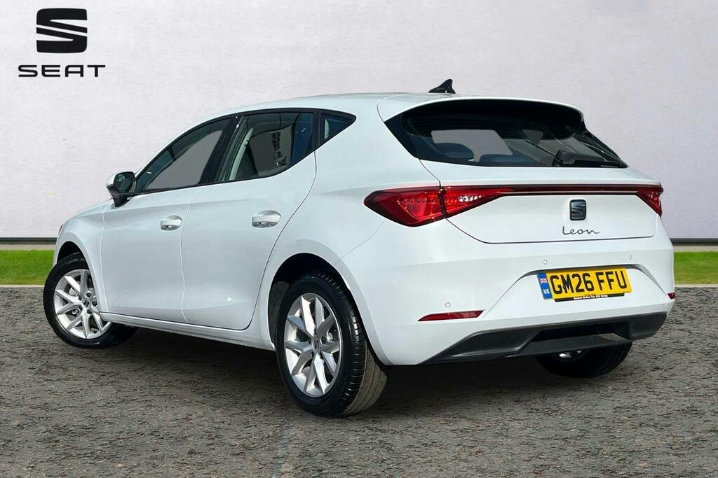 Seat Leon 1.5 Tsi Se Hatchback White #3