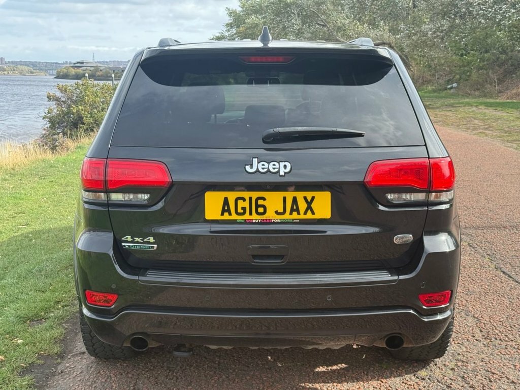 Jeep Grand Cherokee 3L Overland Black #5