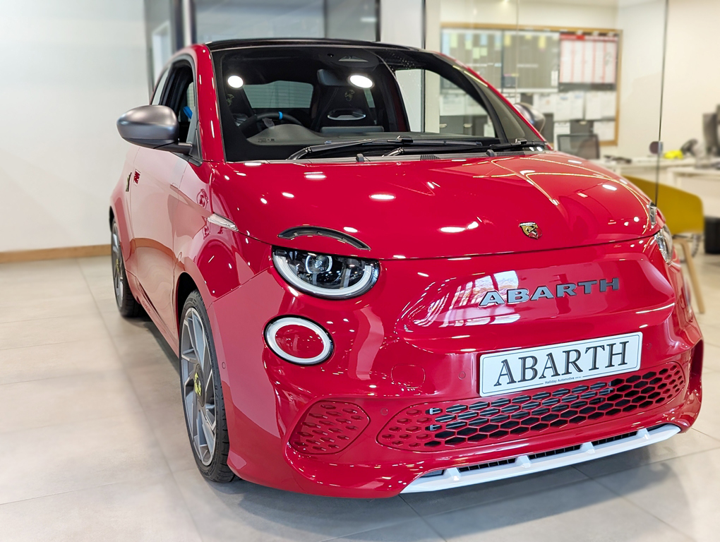 Abarth 500 42Kwh 153Hp Turismo Brand New Red