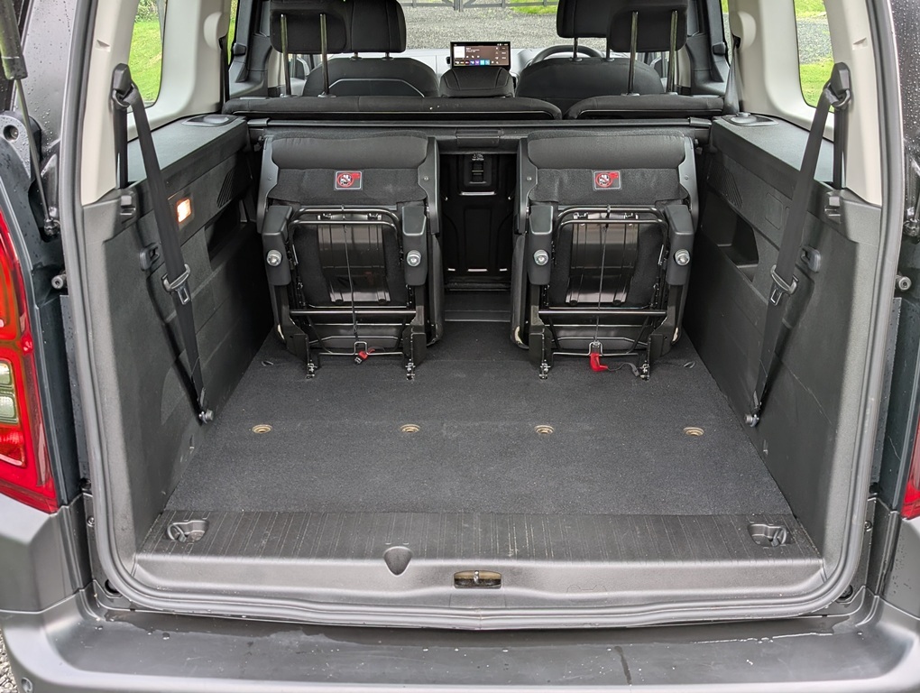 Citroen Berlingo 1.5Bhdi 130Hp Plus XL 7 Seats Black #6