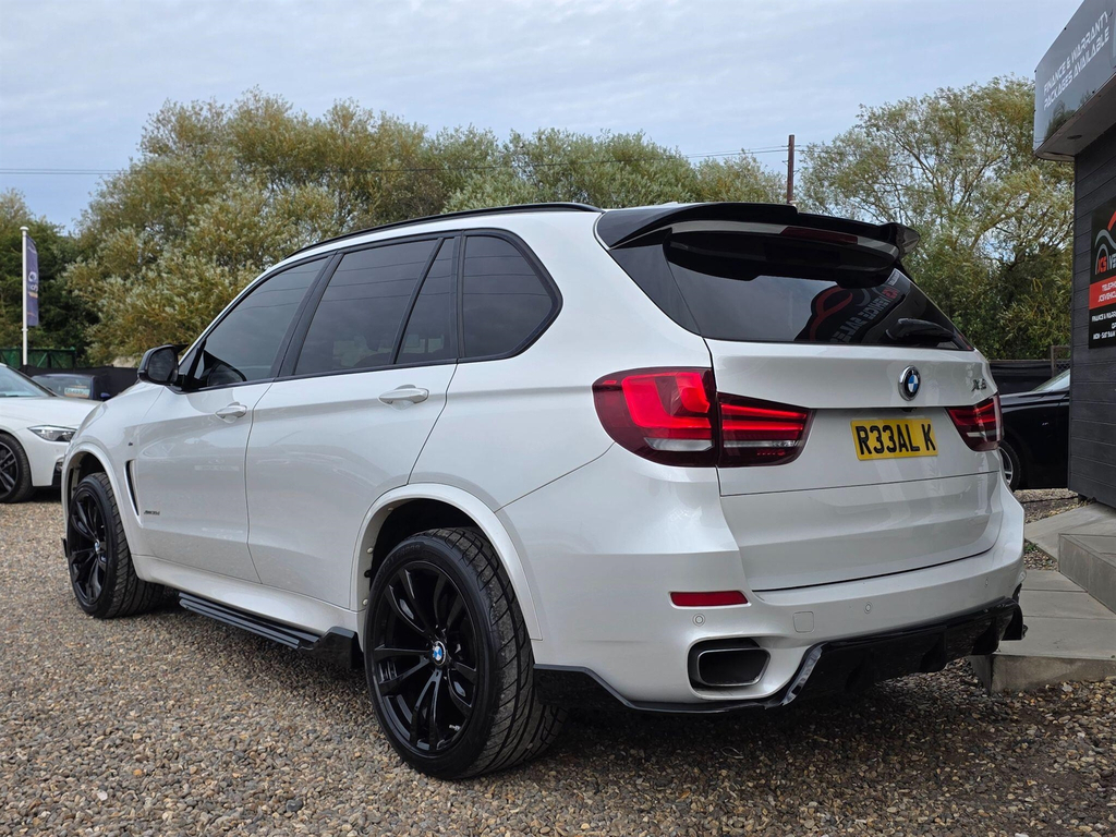 BMW X5 Xdrive40d M Sport White #9