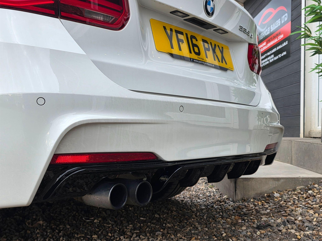 BMW 3 Series 3.0 330D M Sport Grey #22