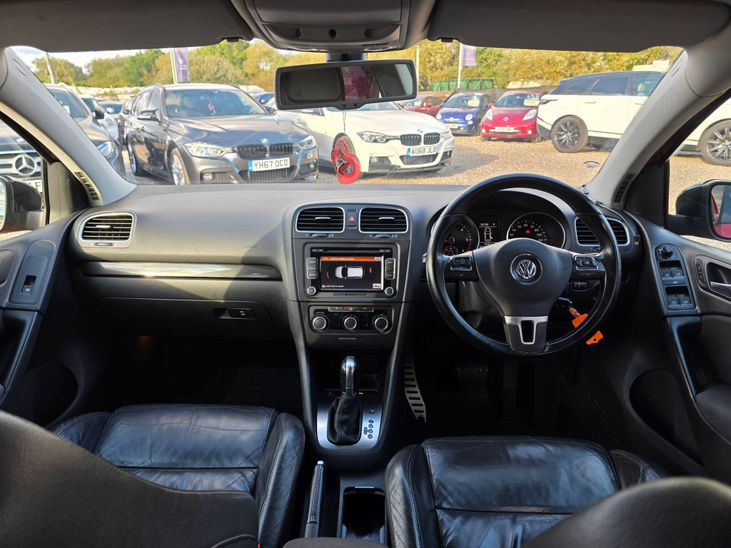 Volkswagen Golf 2.0 Tdi Match Euro 5  #21