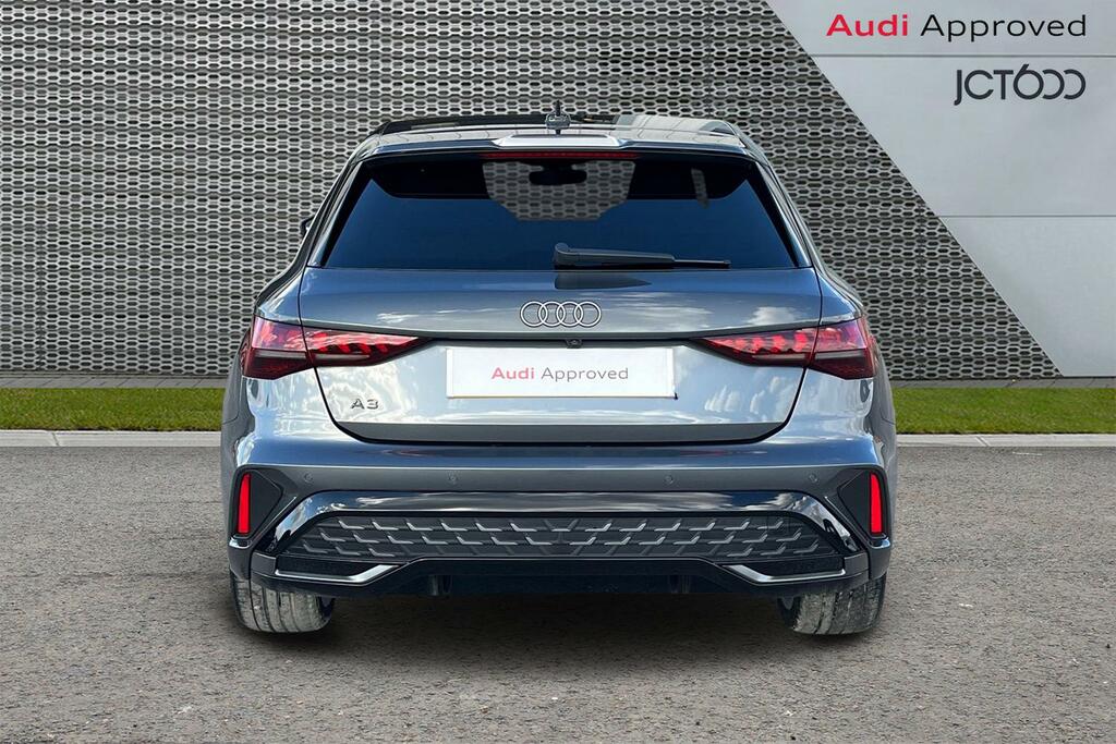 Audi A3 S Line Tfsi 150 Ps S Tronic - 2026 Grey #7