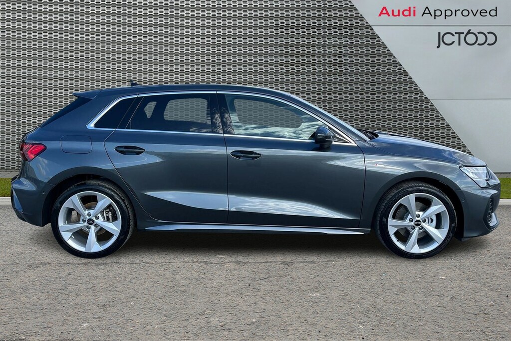Audi A3 S Line Tfsi 150 Ps S Tronic - 2026 Grey #4