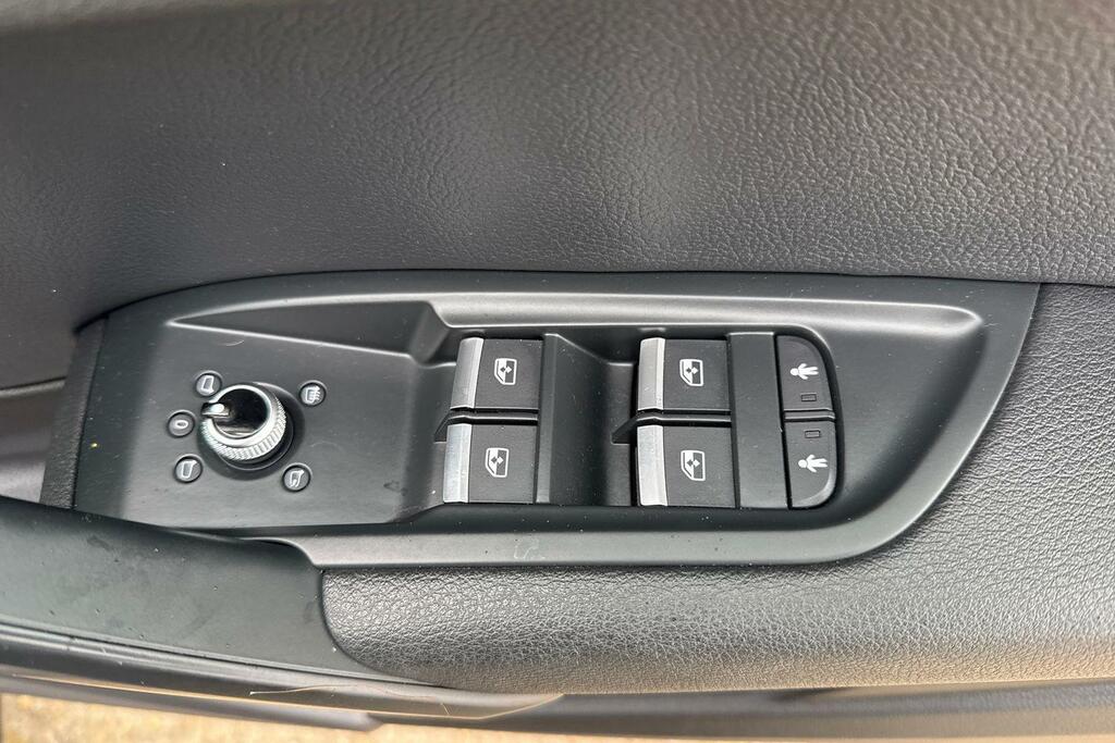 Audi Q5 2.0 Tdi Quattro S Line S Tronic Grey #31