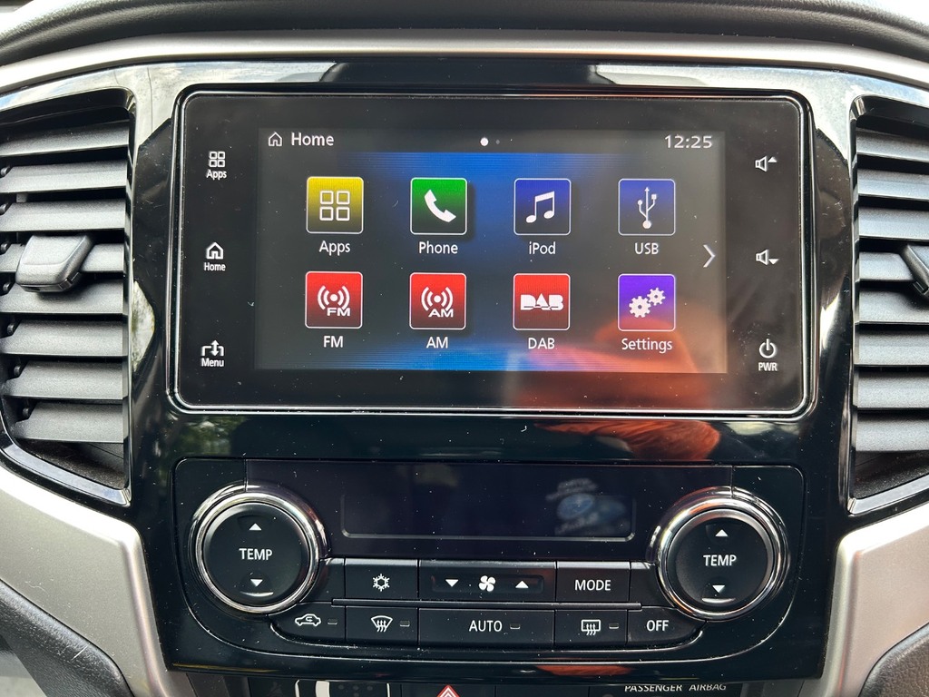 Mitsubishi L200 2019 2.4 Di-d 4Wd Barbarian Dcb 178 Bhp Blue #12