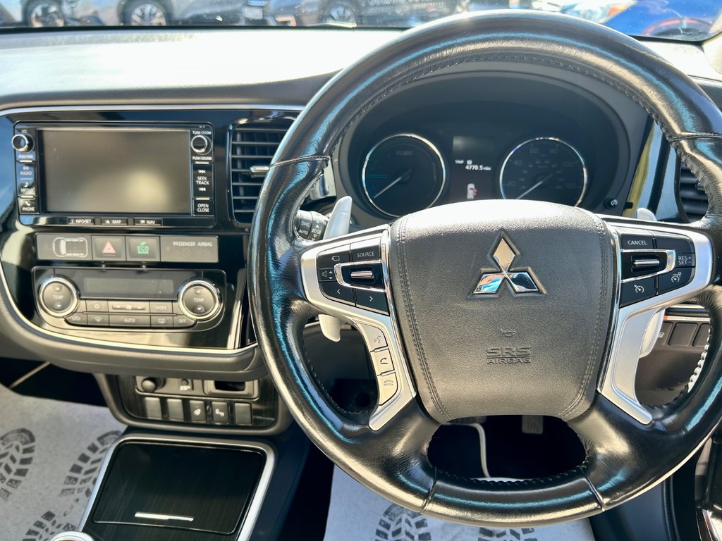 Mitsubishi Outlander Outlander 4Hs Phev Cvt Red #12