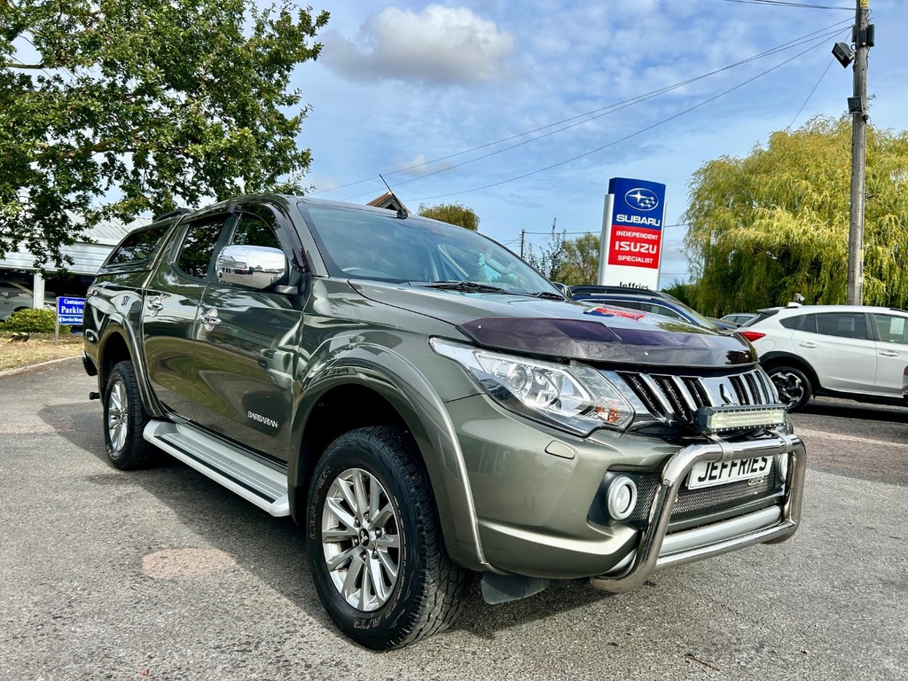 Mitsubishi L200 Double Cab Di-d 178 Barbarian 4Wd Green #2