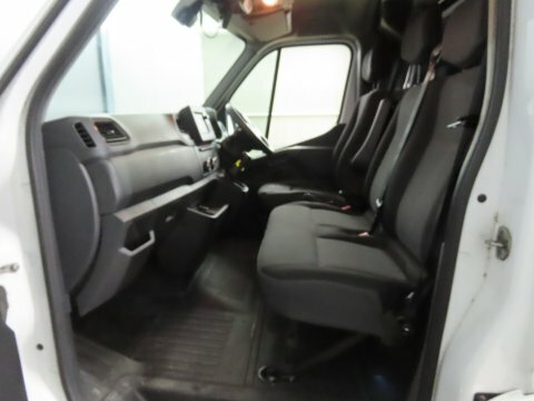 Renault Master Business Lh35 L3 White #2