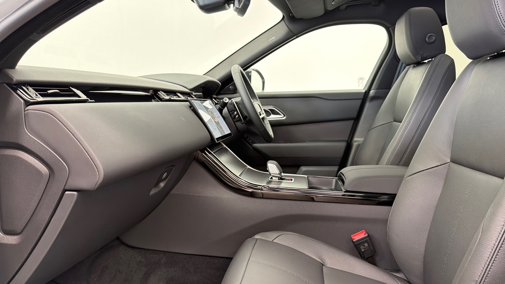 Land Rover Range Rover Velar Belgravia Edition Grey #33