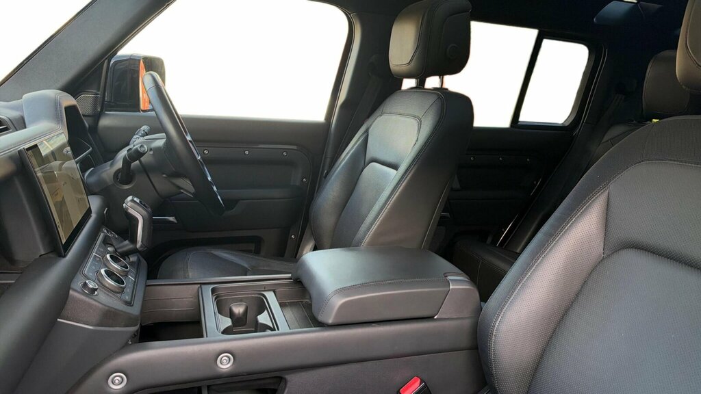 Land Rover Defender D250 Hard Top Se Grey #10