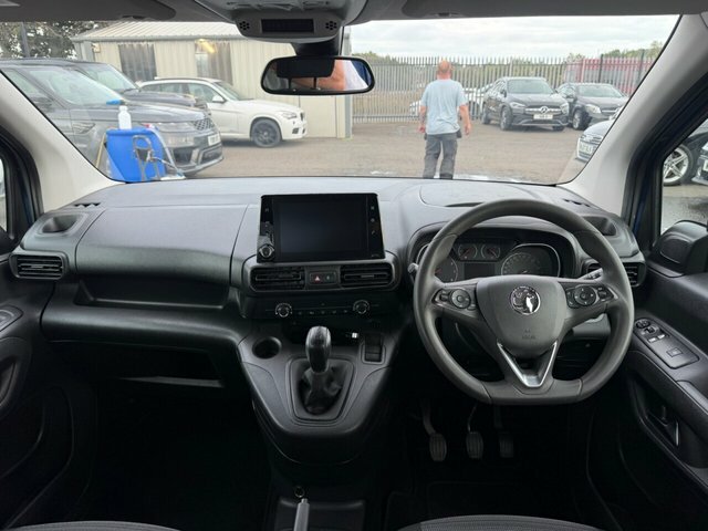 Vauxhall Combo Life 1.2 Turbo 130 Elite Brown #20