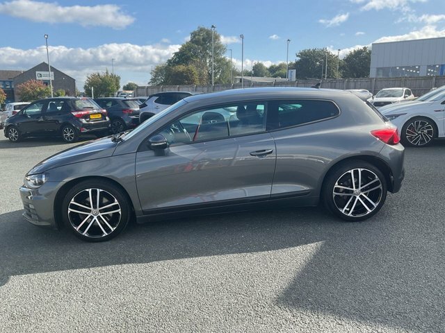 Volkswagen Scirocco Hatchback 2.0 Tsi Gt Dsg Euro 6 Ss 201767 White #19