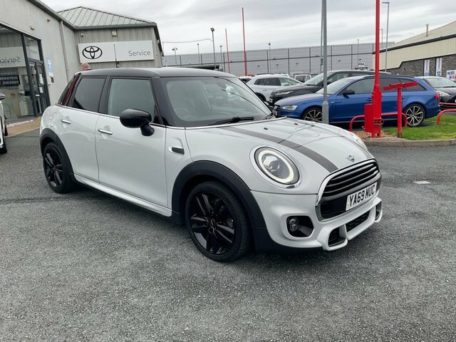 Mini Hatch 1.5 Cooper Sport Hatchback Euro Silver