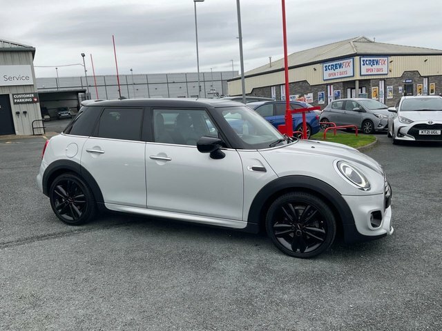 Mini Hatch 1.5 Cooper Sport Hatchback Euro Silver #2