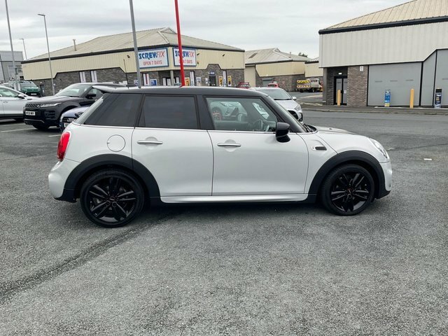 Mini Hatch 1.5 Cooper Sport Hatchback Euro Silver #3