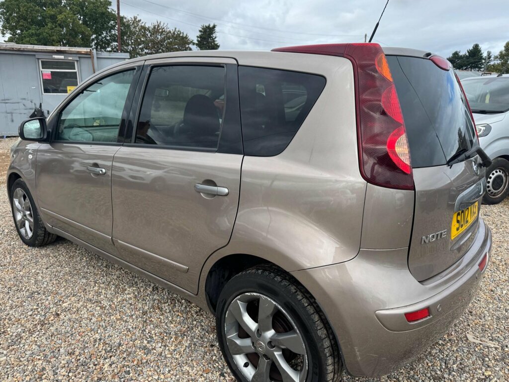 Nissan Note 1.6 16V N-tec Euro 5 Beige #5