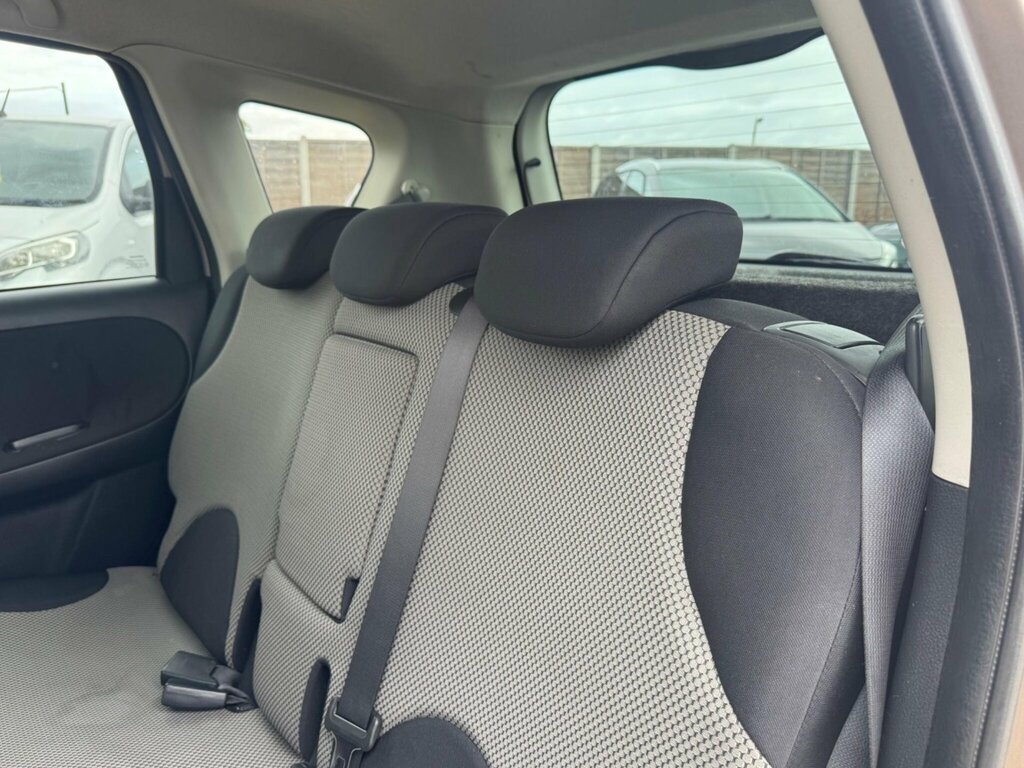 Nissan Note 1.6 16V N-tec Euro 6 Only 26,000 Miles 2 Black #20