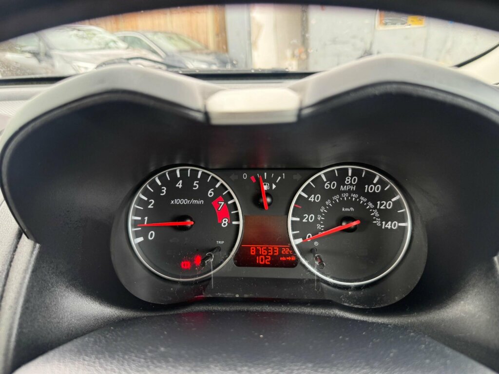 Nissan Note 1.6 16V N-tec Euro 6 Only 26,000 Miles 2 Black #28