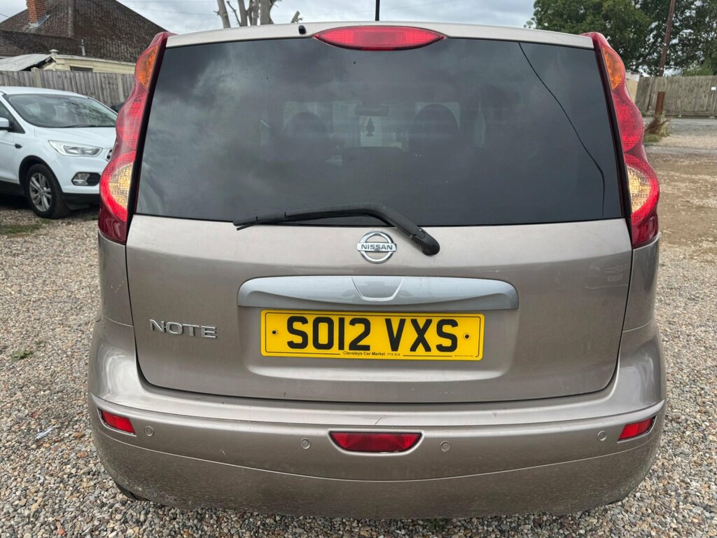 Nissan Note 1.6 16V N-tec Euro 5 Beige #6