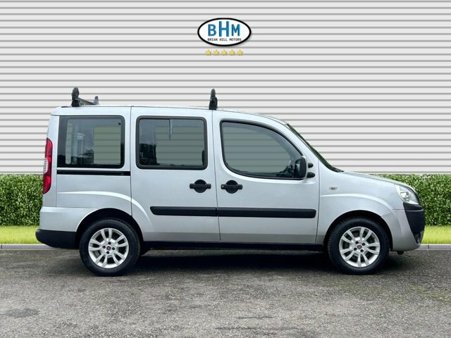 Fiat Doblo 2009 1.9 Multijet Dynamic Estate Silver #2