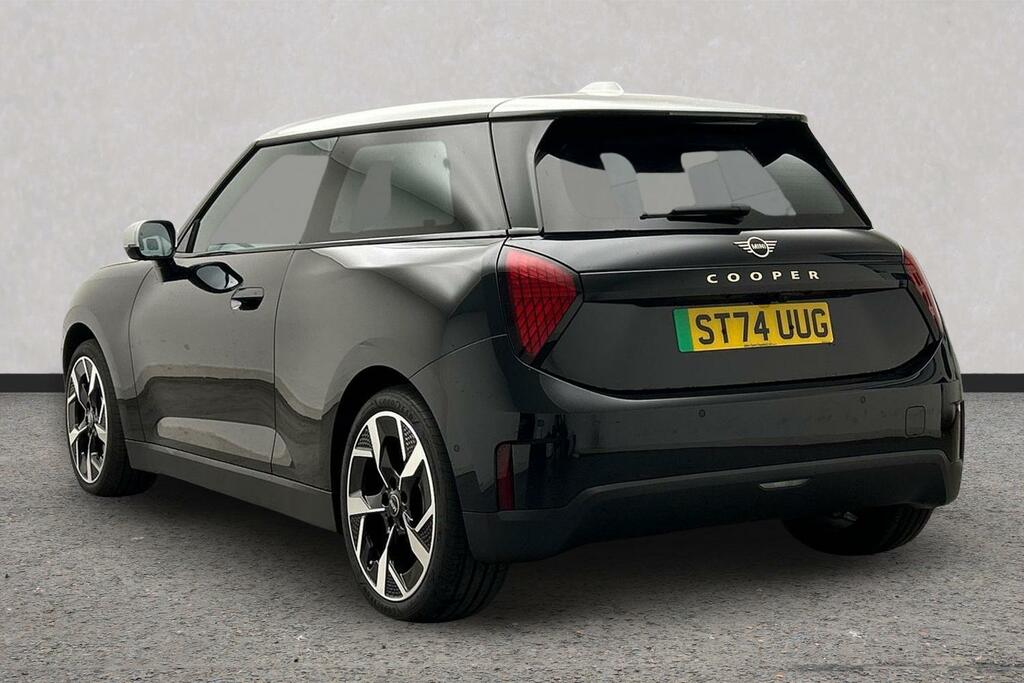 Mini Hatch Cooper E Black #2
