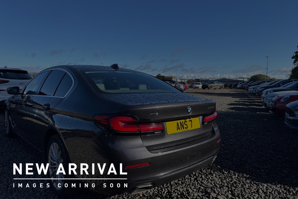BMW 5 Series 530D Xdrive Se Saloon Grey #3