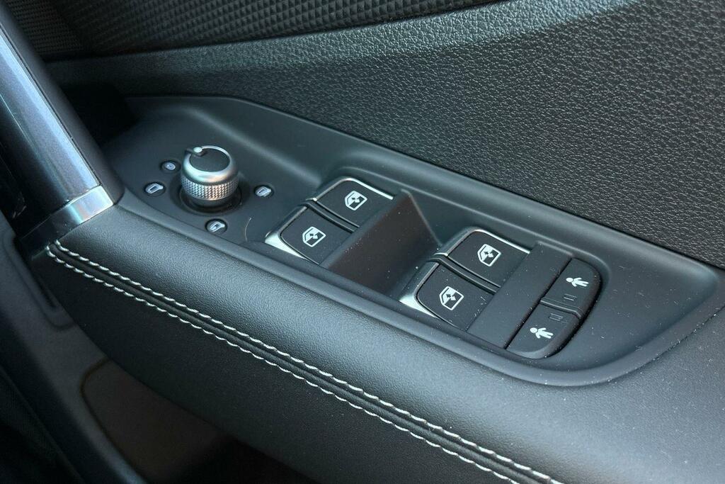 Audi SQ2 Black Edition Tfsi 300 Ps S Tronic Grey #27