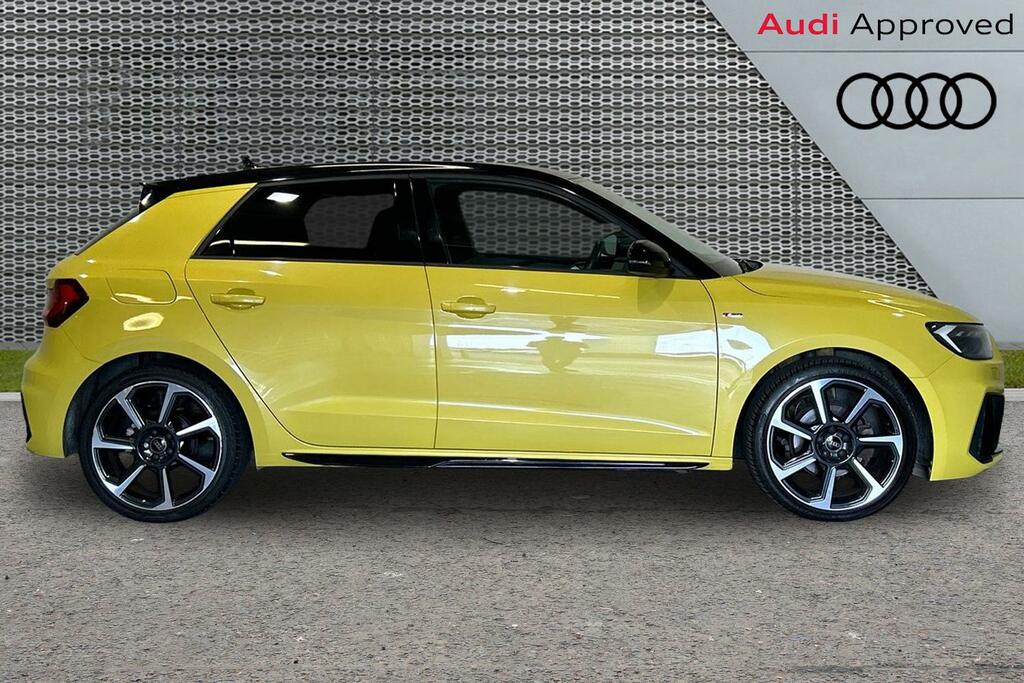 Audi A1 S Line Contrast Edition 35 Tfsi 150 Ps S Tronic Yellow #4