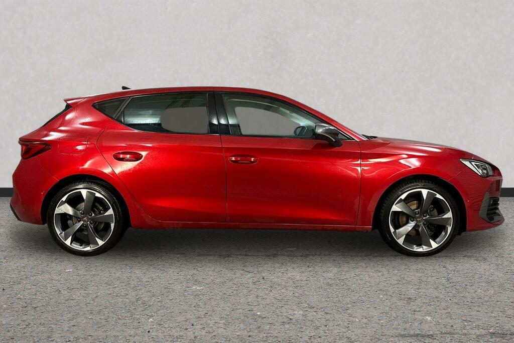 Cupra Leon 1.5 Etsi V1 Dsg Red #4