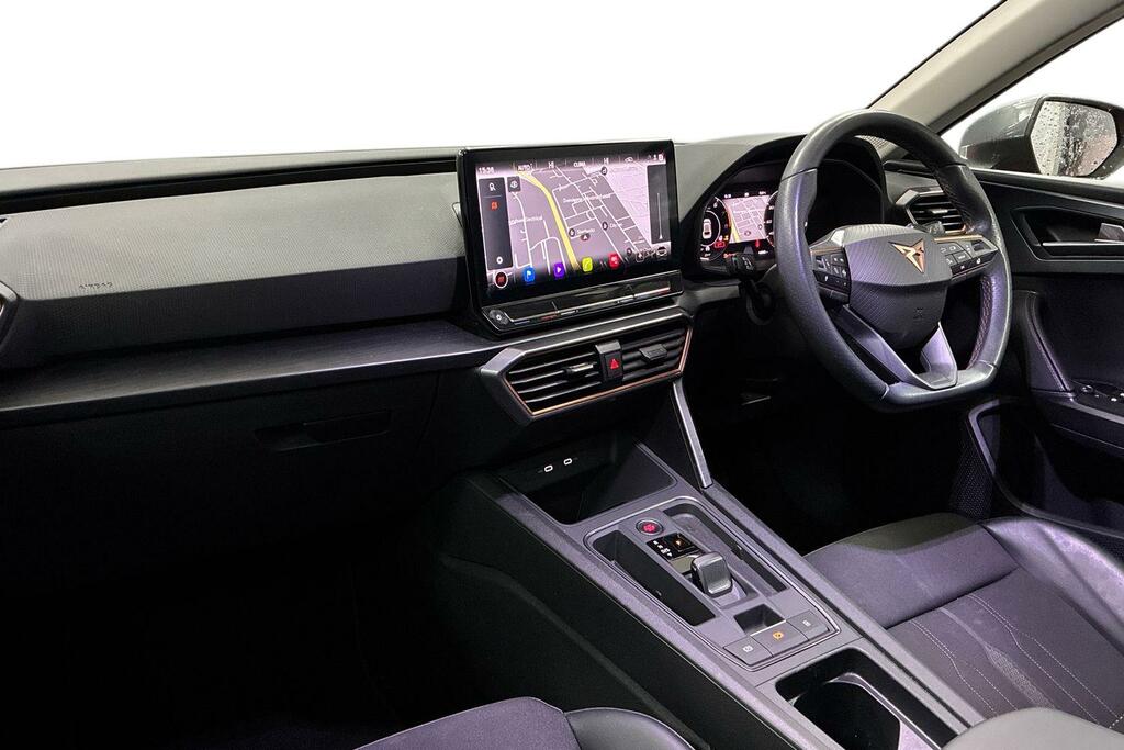 Cupra Leon 1.5 Etsi V1 Dsg Red #2