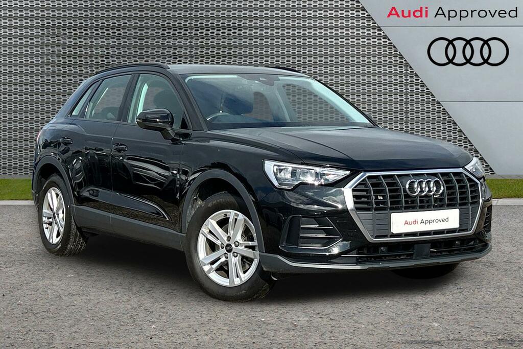 Audi Q3 Technik 35 Tfsi 150 Ps 6-Speed Black