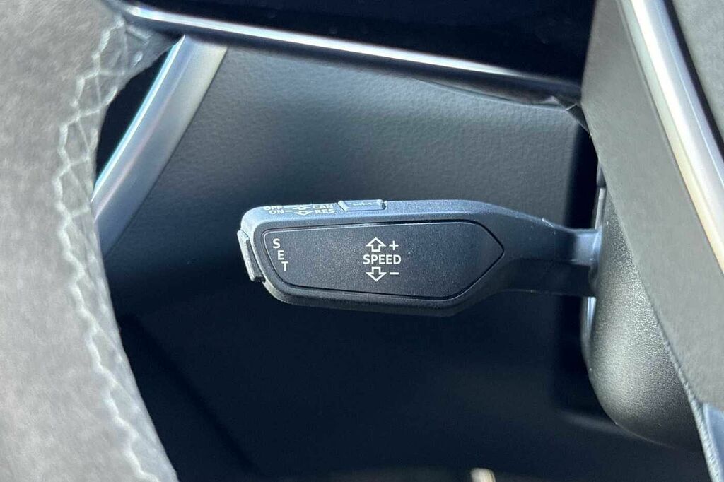 Audi RS6 Rs 6 Carbon Black Tfsi Mhev Quattro Black #26