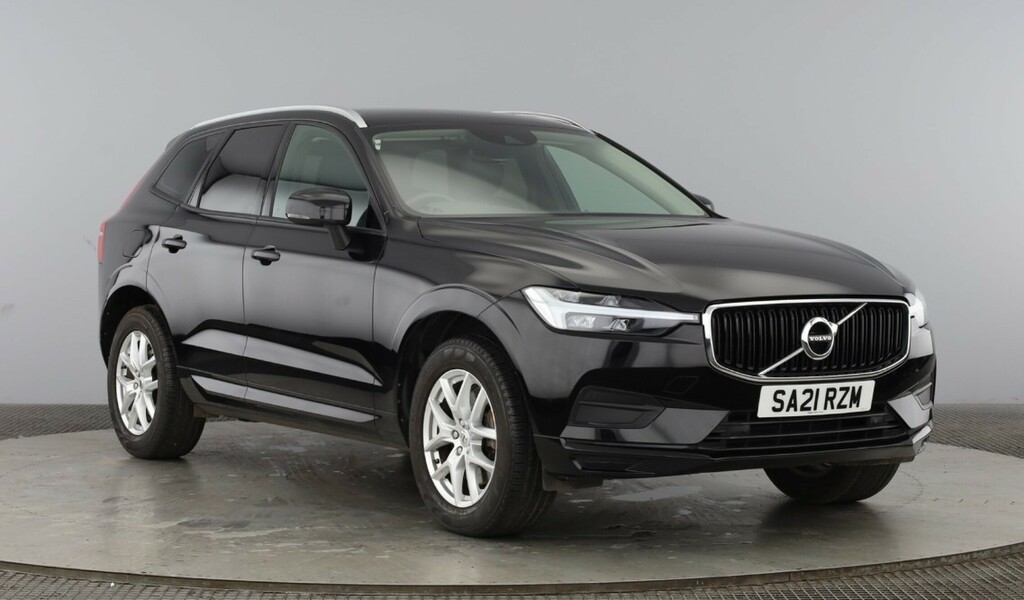 Volvo XC60 Momentum, B4 Mild Hybrid Black