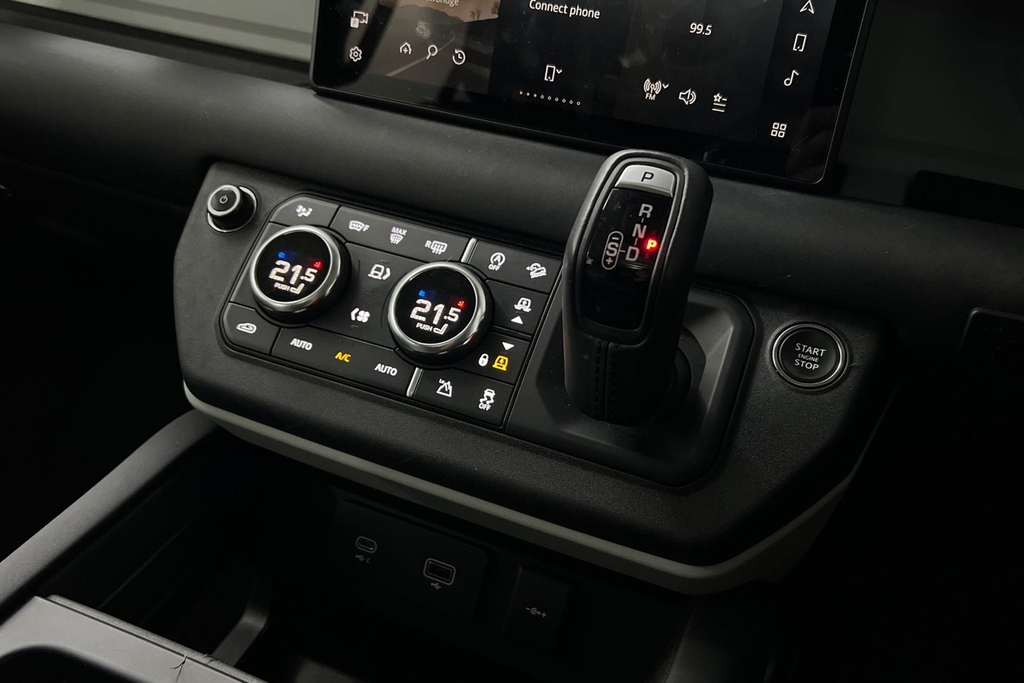 Land Rover Defender 110 D250 X-dynamic Hse Carpathian Grey Grey #13