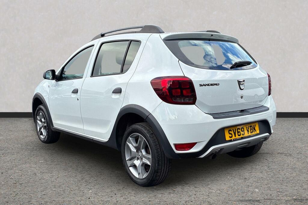 Dacia Sandero Stepway 0.9 Tce Essential Hatchback Euro White #3