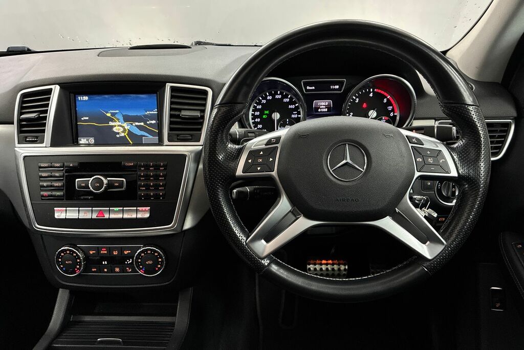 Mercedes-Benz M Class 2.1L Amg Line Silver #13