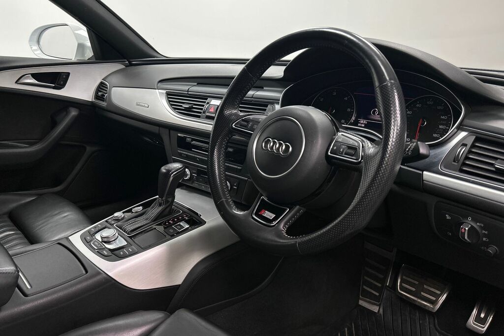 Audi A6 Avant 2.0 Avant Tdi Quattro Se Executive 188 Bhp Red #7