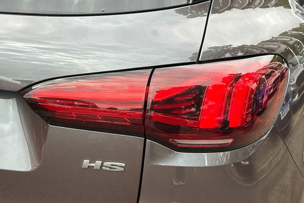 MG HS 1.5 T-gdi 24.7 Kwh Trophy Suv Plug-in H Red #22