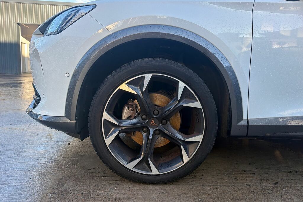 Cupra Formentor 1.5 Tsi 150 V2 Dsg White #5