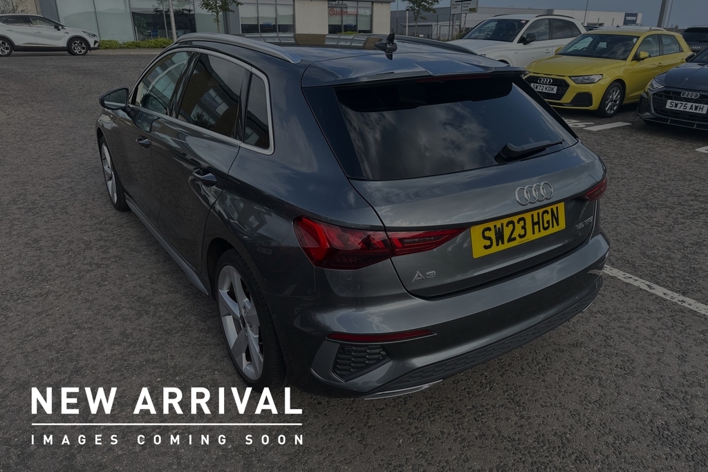 Audi A3 30 Tfsi Sport S Tronic Black #3