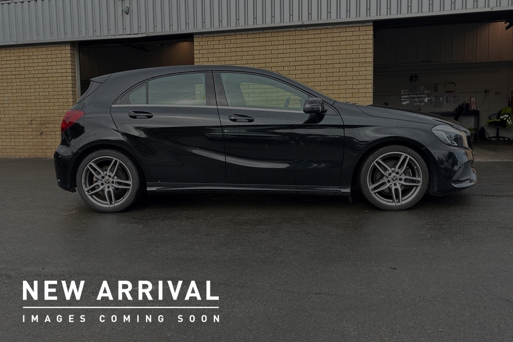 Mercedes-Benz A Class 1.6 A180 Amg Line Premium Euro 6 Ss Black #4