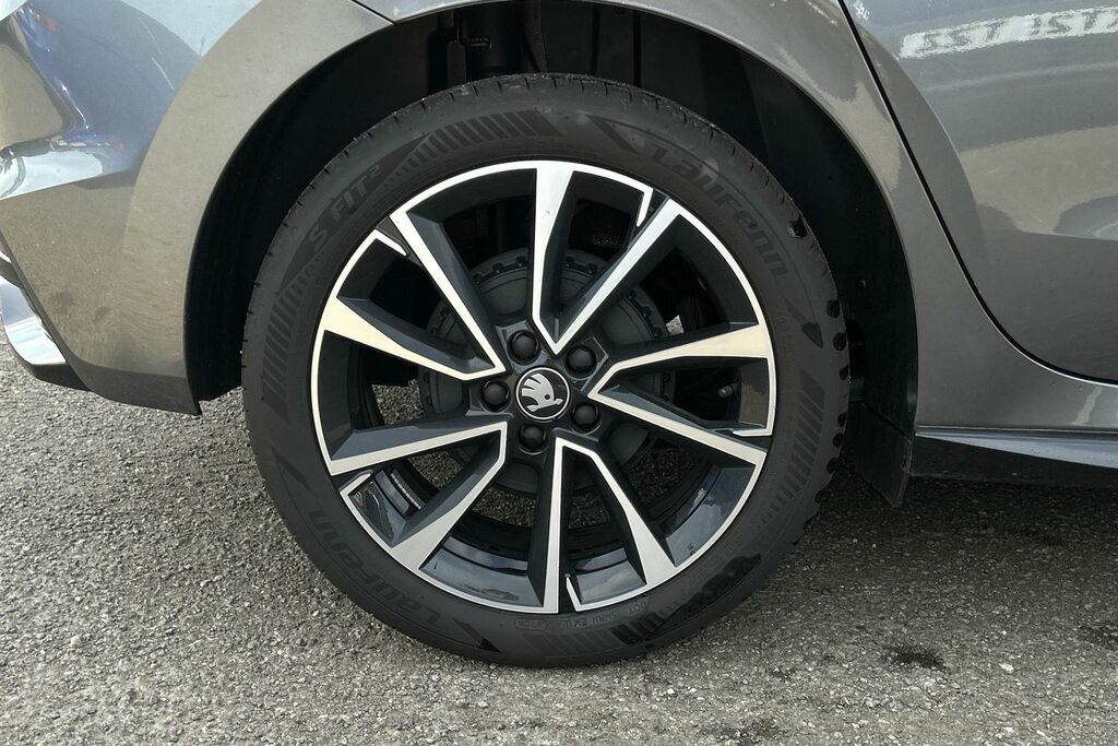 Skoda Fabia 1.0 Tsi 116 Monte Carlo Edition Grey #5