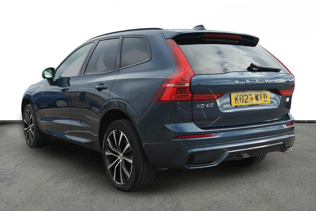 Volvo XC60 2.0 T8 455 Rc Phev Ultimate Dark Awd Gtron Blue #3