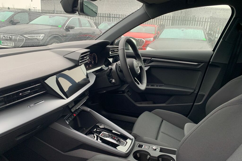 Audi A3 Sport Tfsi E 204 Ps S Tronic Grey #2